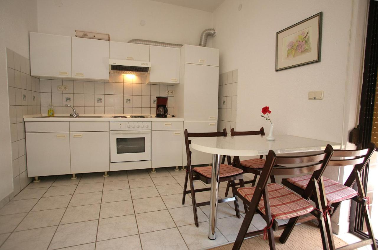 Appartement House Peri à Trogir Extérieur photo