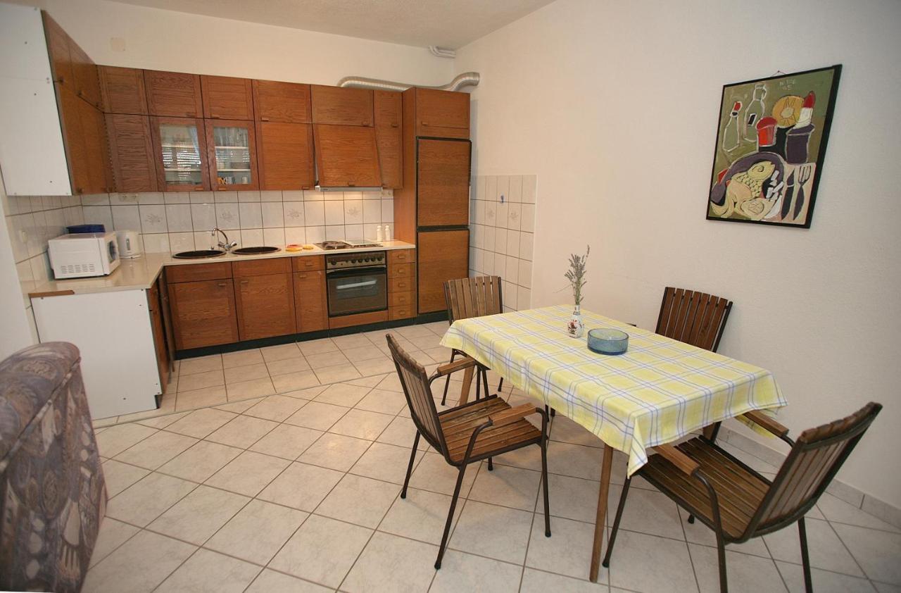 Appartement House Peri à Trogir Extérieur photo